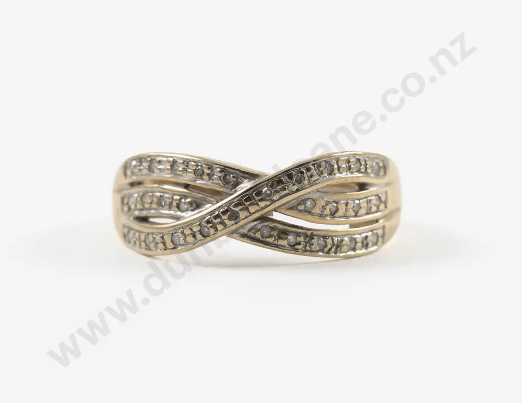 9ct 28Stone Diamond Fancy Band Ring Image 1++