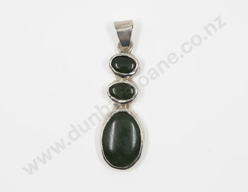 S/S Greenstone Pendant Image 1++