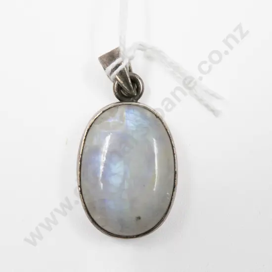 S/S Framed Single Moonstone Pendant