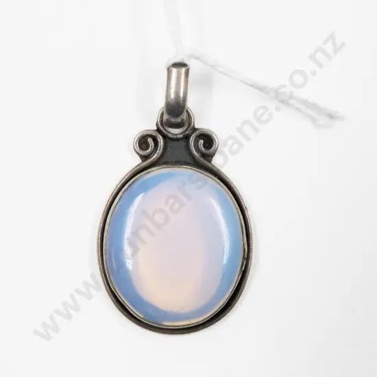 S/S Framed Single Moonstone Glass Pendant