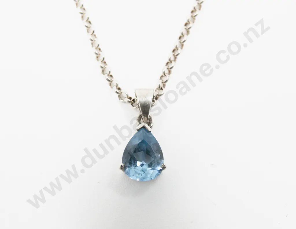 S/S Single Blue Crystal Pendant Image 1++