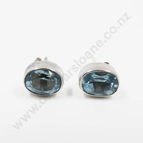 Pair S/S Single Stone Topaz Stud Earrings