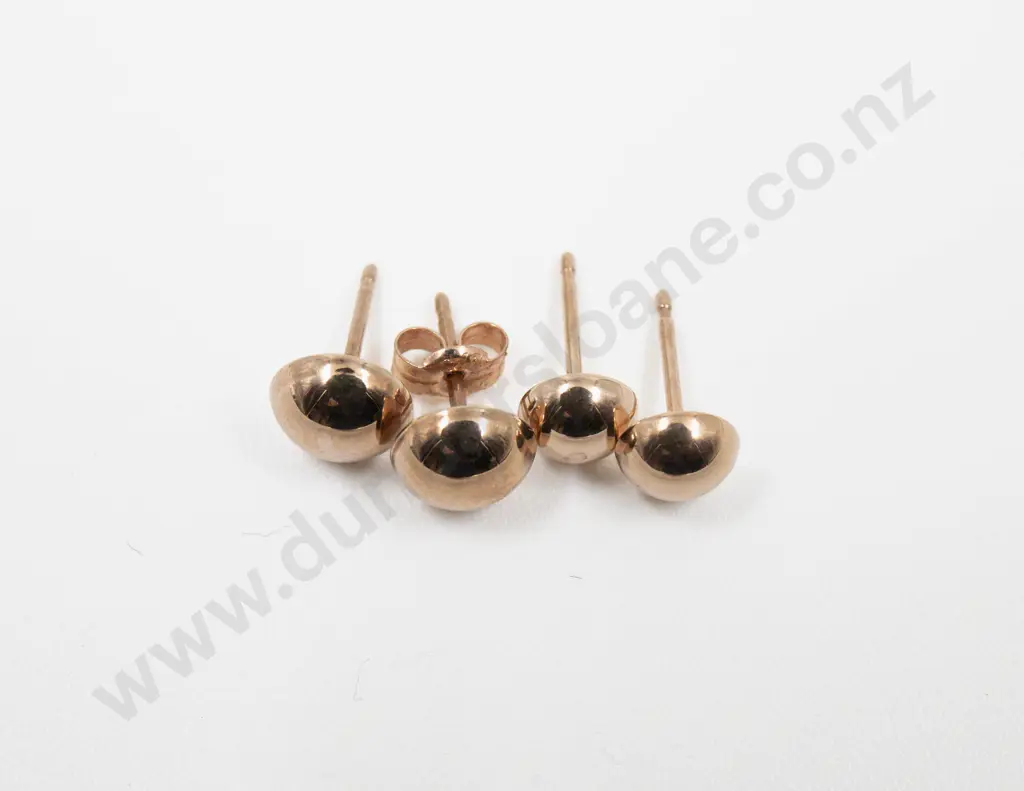 Two Pairs 9ct Dome Stud Earrings Image 1++