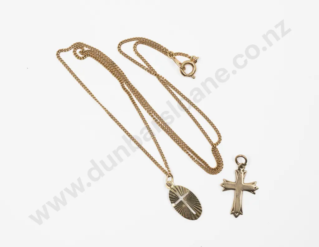 9ct Gold Cross Pendant Image 1++