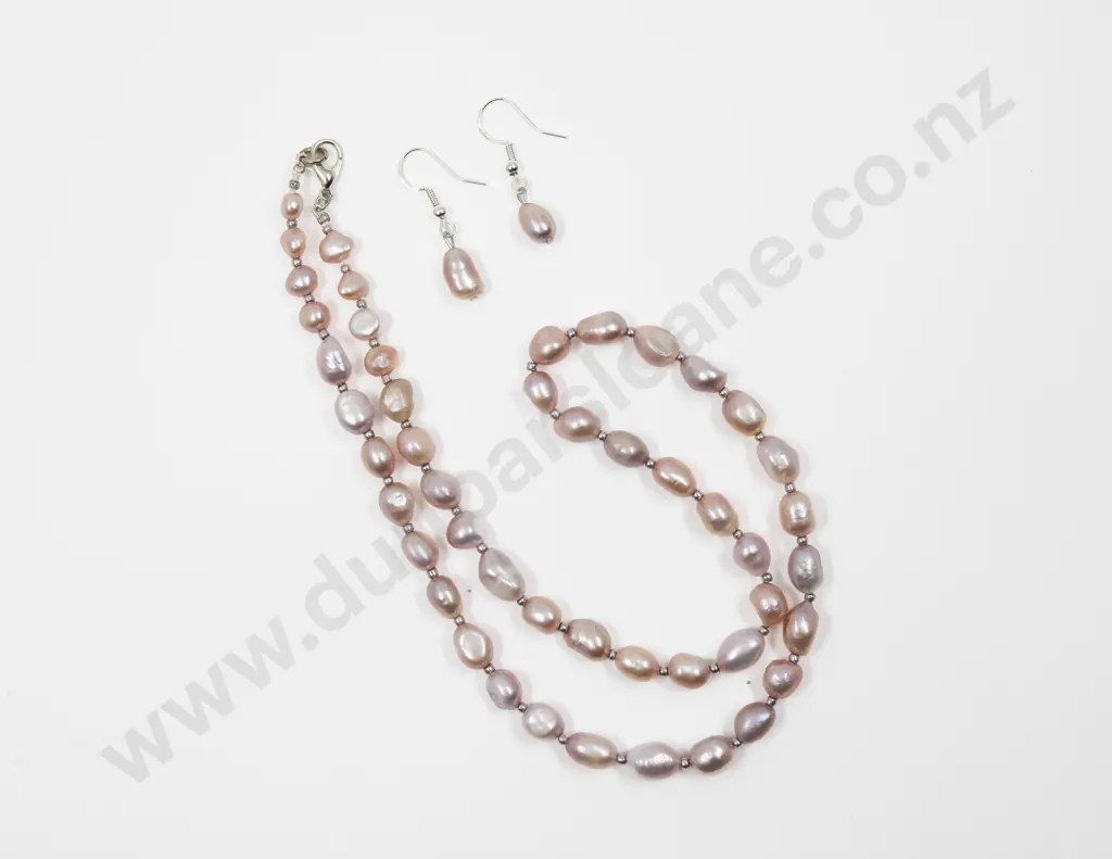 Single Strand Uniform Pink Fresh Water Pearl Necklace with Pair Earrings Image 1++