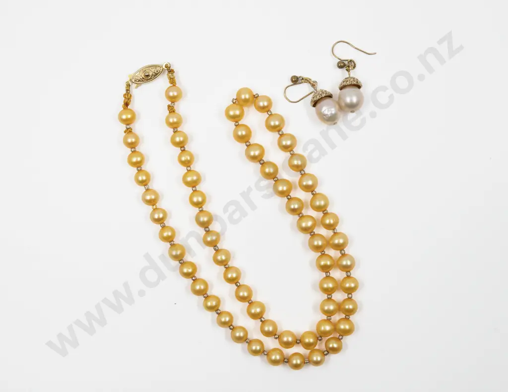 Single Strand Fresh Water Pearl Necklaces with Pair Earrings Image 1++
