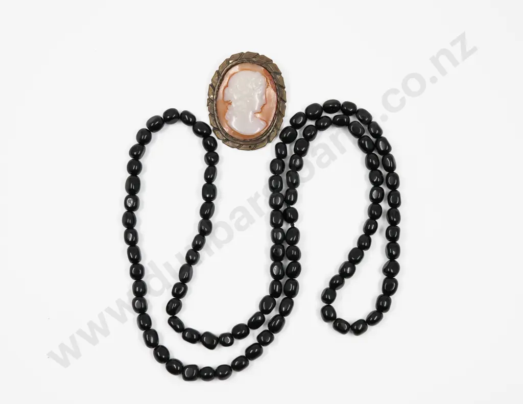 Vintage Classical Portrait Cameo Brooch with Single Strand Black Bead Necklace Image 1++