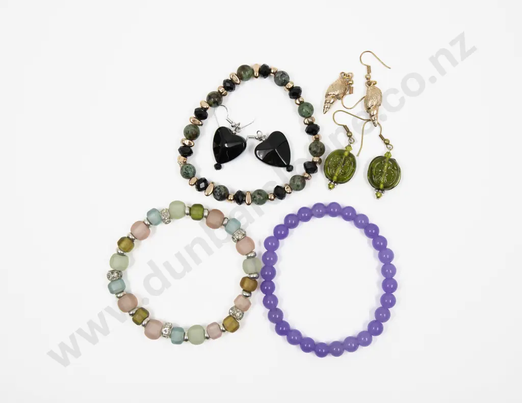 Three Semi-Precious Gem Stone Bracelets with Three Pendant Drop Earrings Image 1++