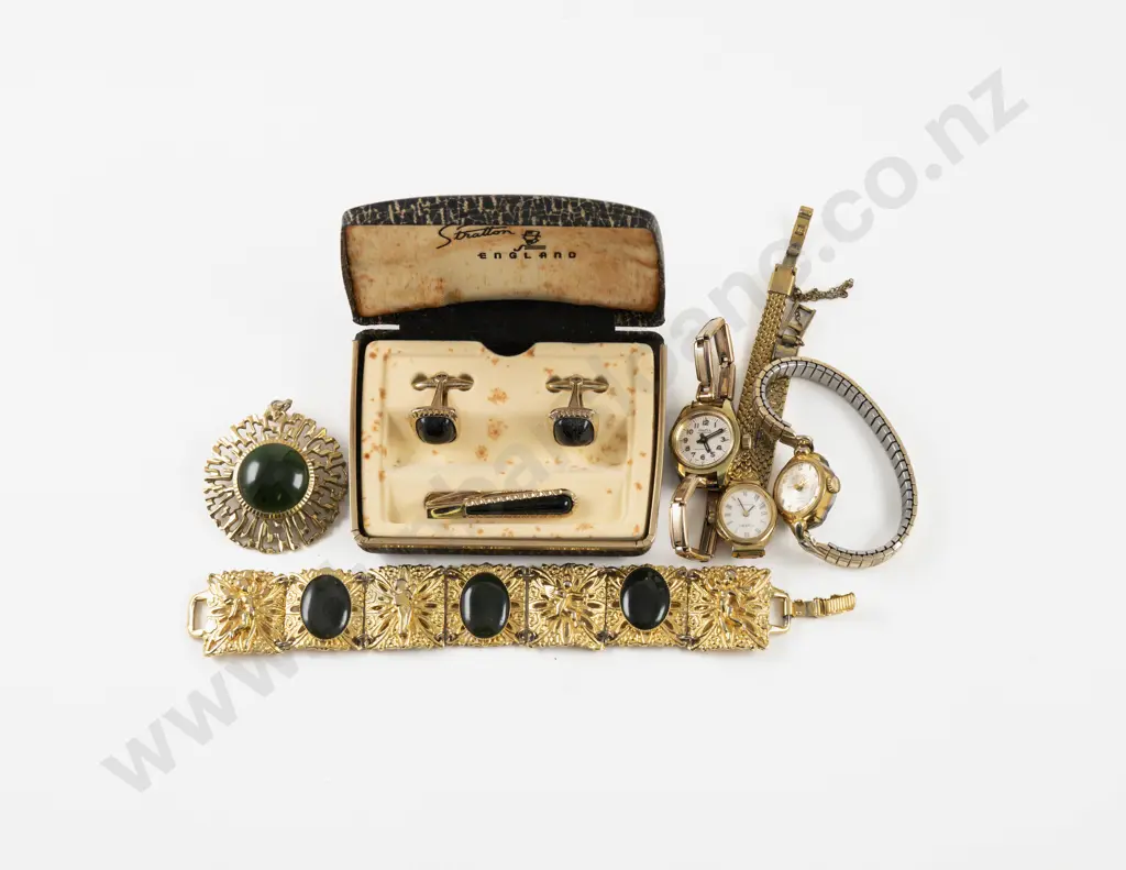 Three Vintage Ladies Wrist Watches with Others Image 1++