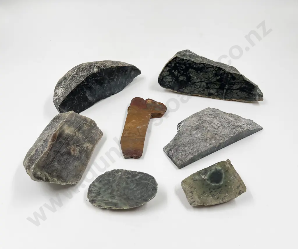 Qty of Mostly Greenstone Small  Boulders & Shards - Approx 4.1Kgs Image 1++