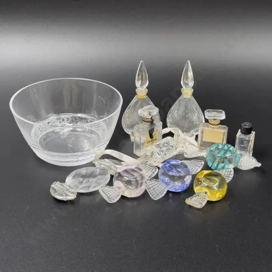 Small Qty of Assorted Art Glass Ornaments & Miniature Perfume Bottles