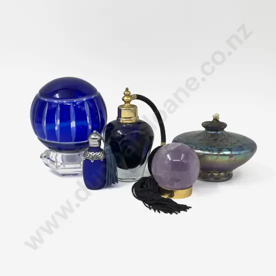 Small Qty of Assorted Art Glass incl Perfumes & Ornaments