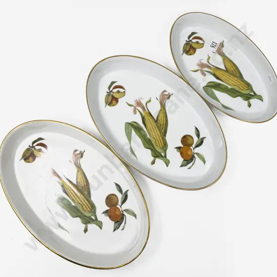 Three Royal Worcester "Evesham" Pattern Oval Dishes