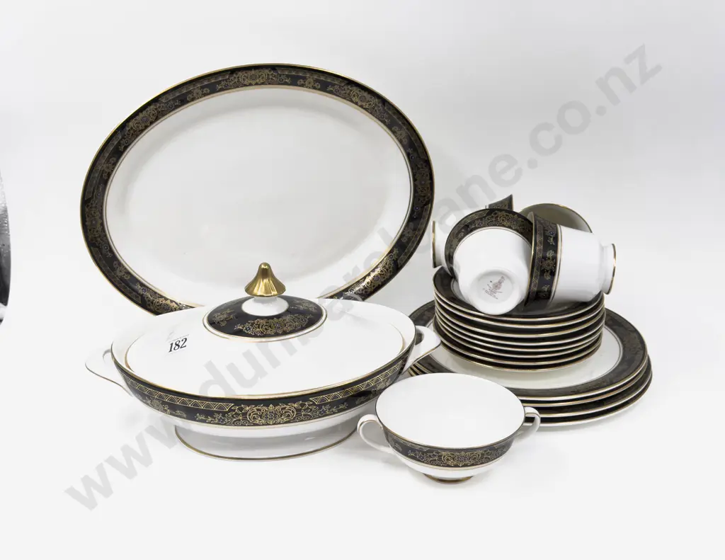 RD "Albany" Pattern Part Dinnerset Image 1++