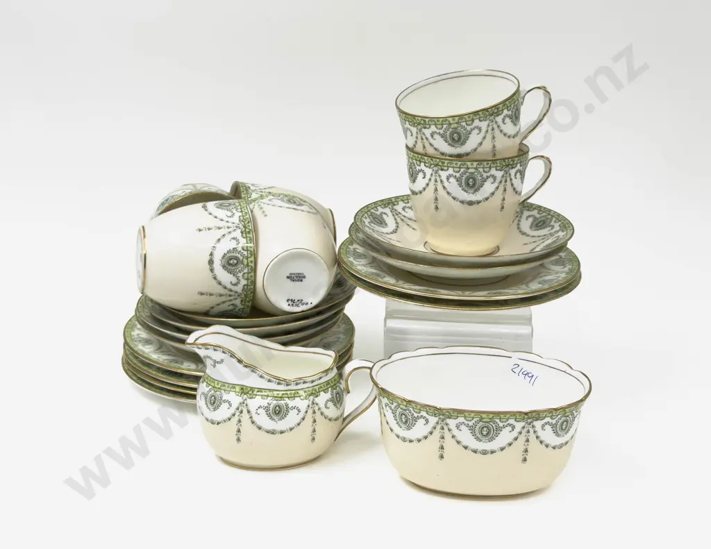 RD "Countess" Pattern Part Teaset Image 1++