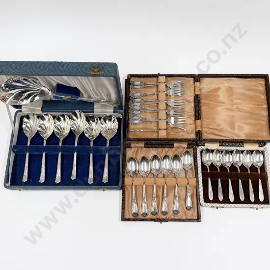 Qty of Assorted Cased S/P Cutlery