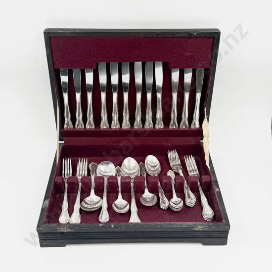 Canteen of S/P Cutlery