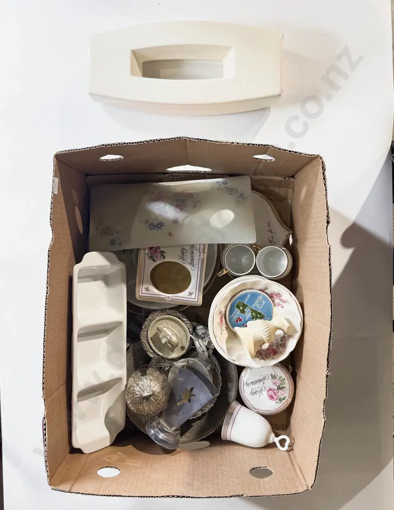 Box Qty of Assorted China & S/P etc Image 1++