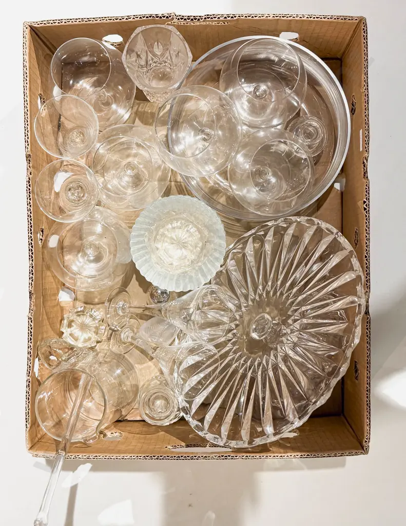 Box Qty of Assorted Crystal & Glassware Image 1++