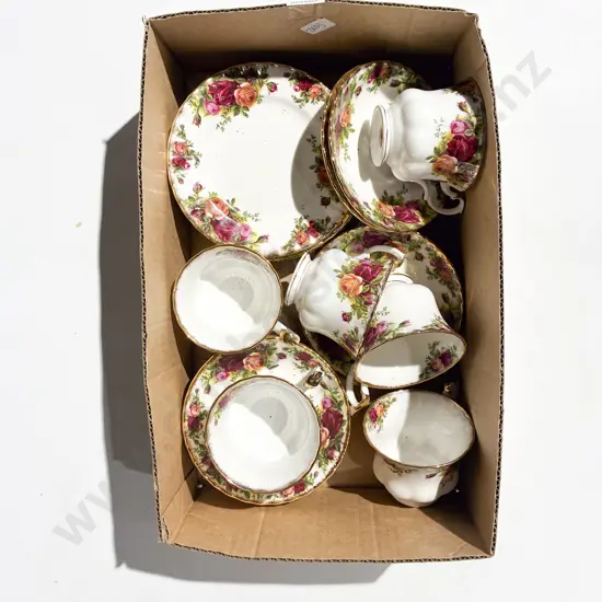 Qty of Royal Albert "Old Country Roses" Pattern Tea China
