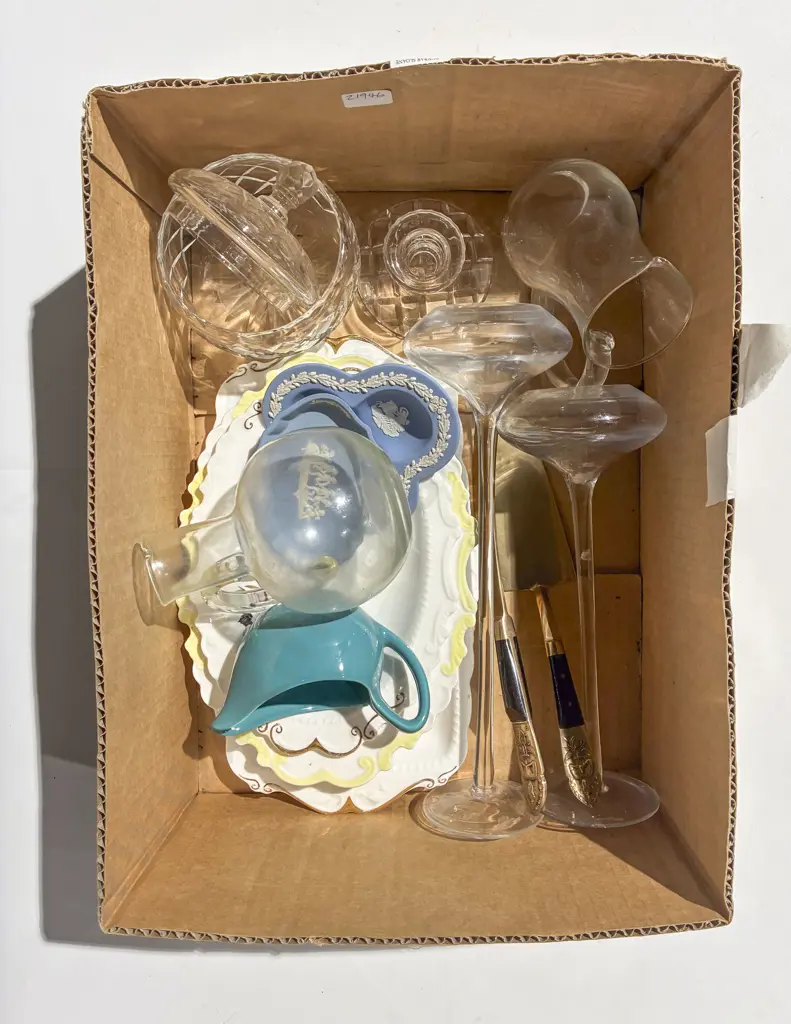 Box Qty of Assorted incl Glassware China etc Image 1++