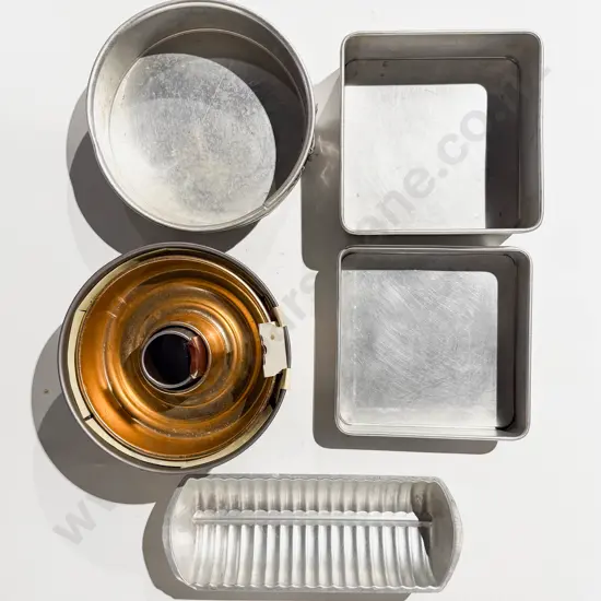 Qty of Assorted Bake Ware