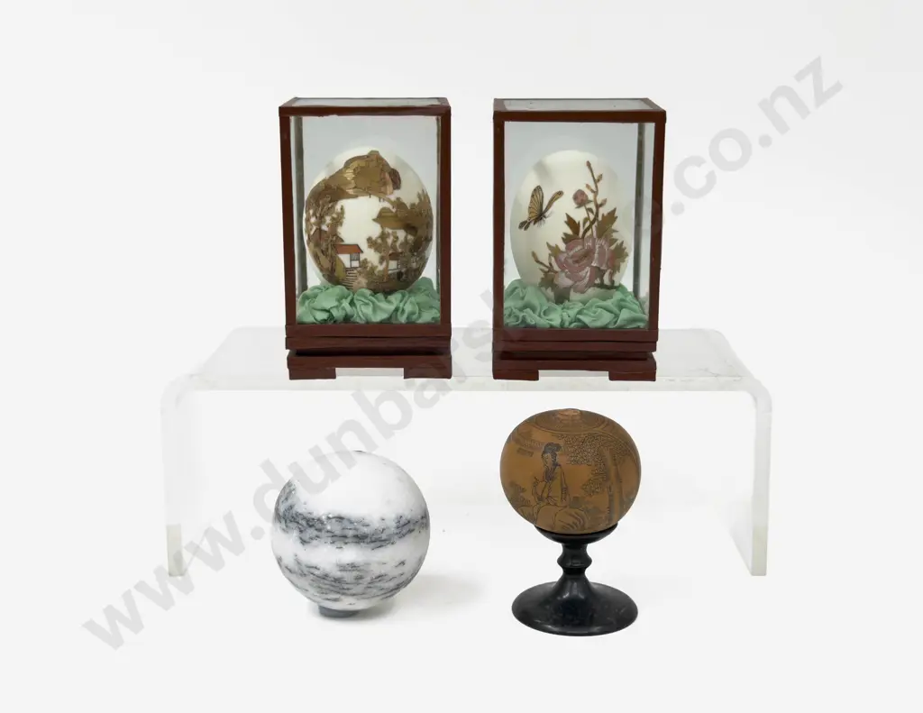Qty of Assorted Asian Ornaments Image 1++