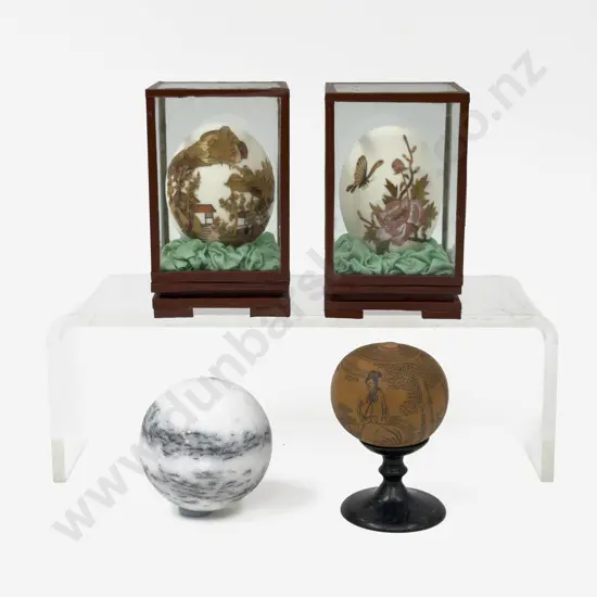 Qty of Assorted Asian Ornaments