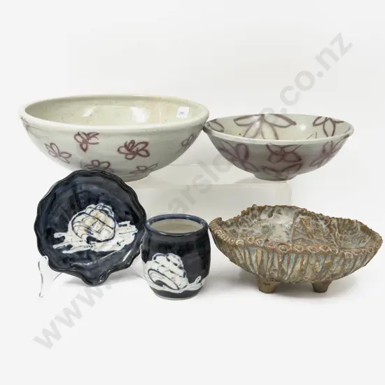 Qty of Assorted Pottery