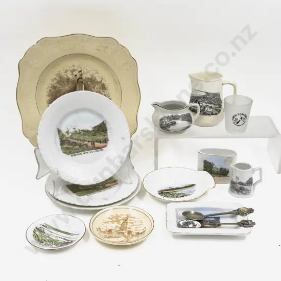 Qty of Assorted NZ Souvenir Ware