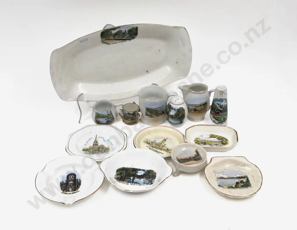 Qty of Assorted Souvenir China Image 1++