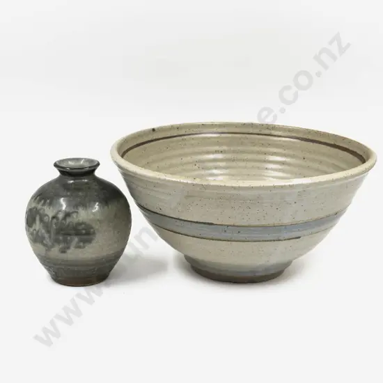 Margaret Sumich Pottery Vase together with Paul Winspear Fruit Bowl