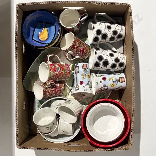 Box Qty of Assorted Modern Crockery etc