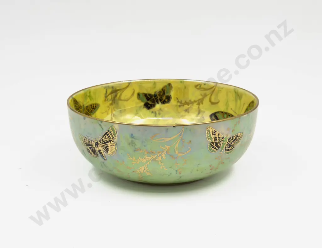Aynsley Butterfly Pattern Lustre Bowl Image 1++
