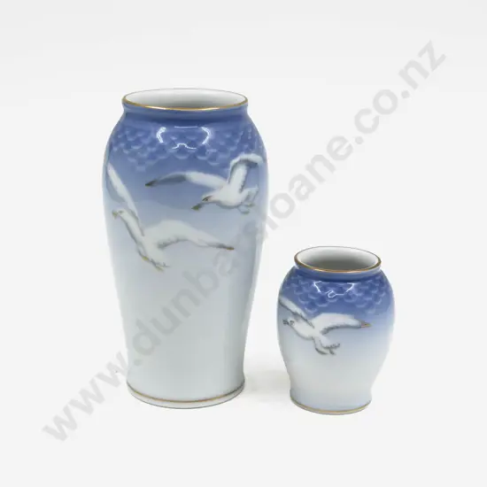 B & G Seagull Vase together with Smaller Example