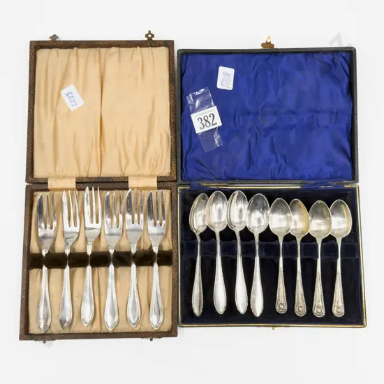 Four .800 Teaspoons together with Four S/P Teaspoons & Cased Plated Cake Forks