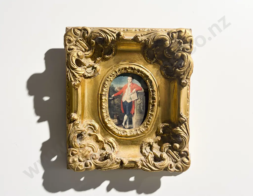 Reproduction Print in Ornate Gilt Wood Frame Image 1++