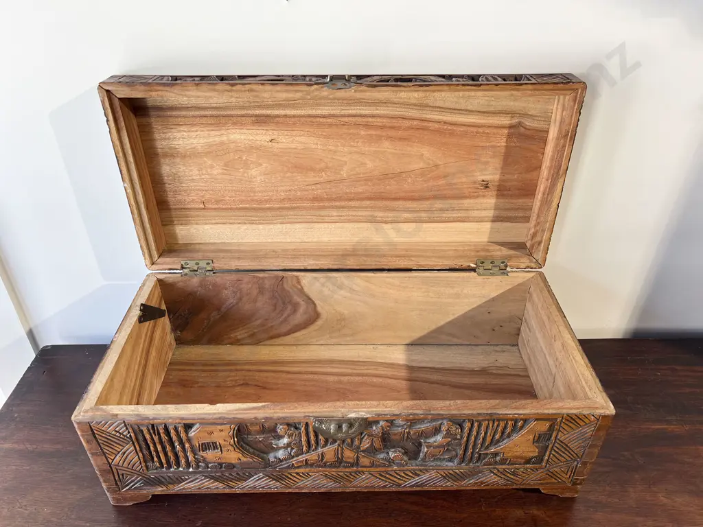 Small Carved Camphorwood Chest Image 1++