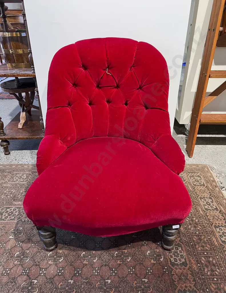 Vict Button Back Nursing Chair Image 1++