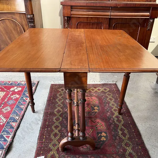 Vict Mahogany Sutherland Tea Table