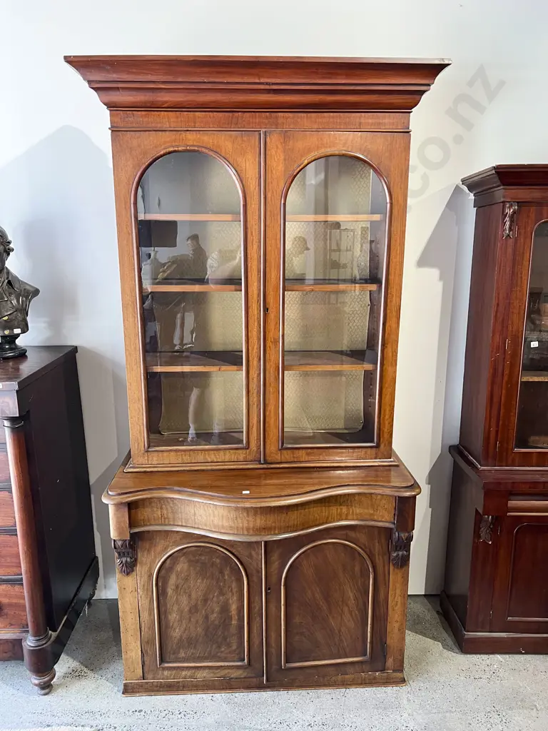 Vict Mahogany Bookcase Cabinet Image 1++