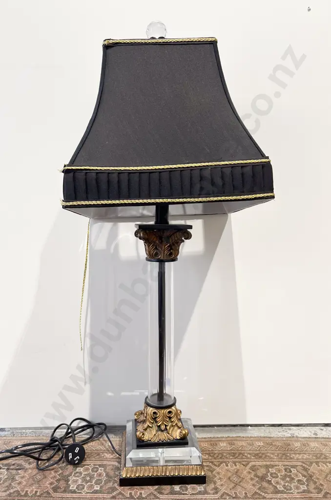 Glass Column Form Table Lamp Image 1++