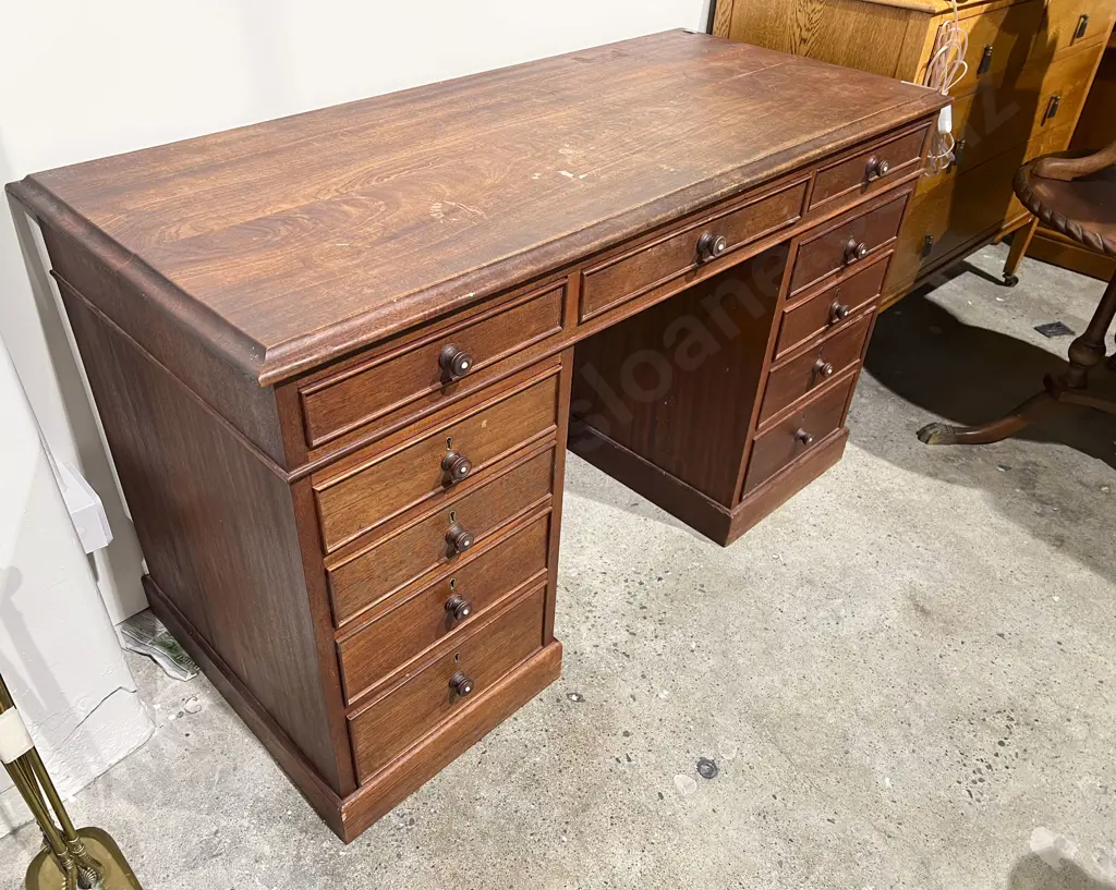 Mahogany Pedestal Desk Image 1++