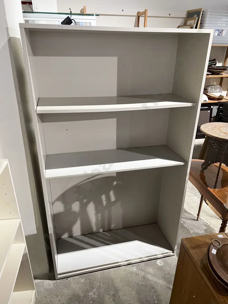 Modern Bookcase Image 1++