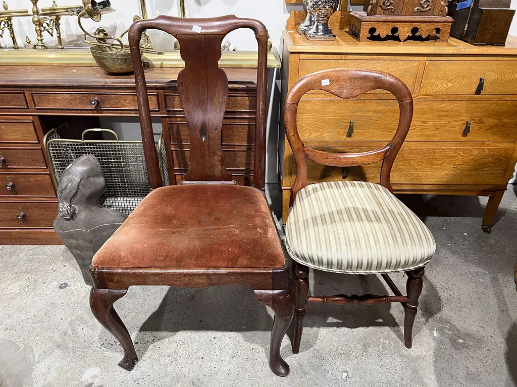 Mahogany Balloon Back Dining Chair together with Vict Dining Chair Image 1++